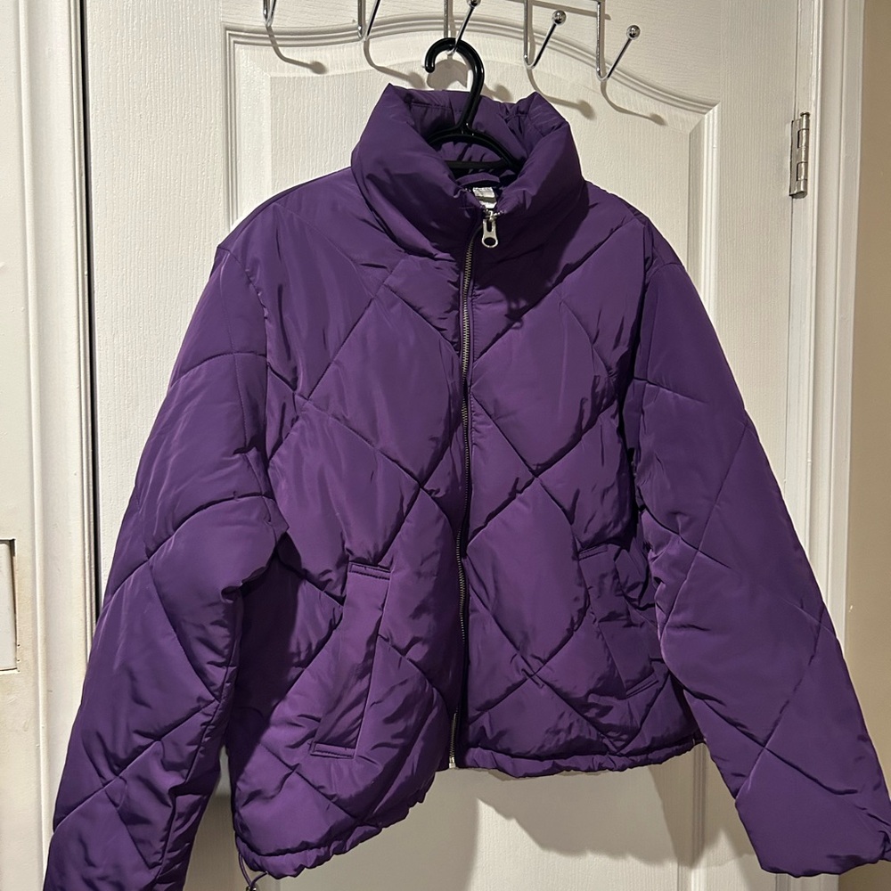 H&M Women’s Puffer Jacket